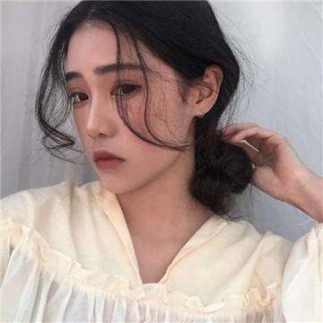 灼灼琉璃夏手游变态版下载